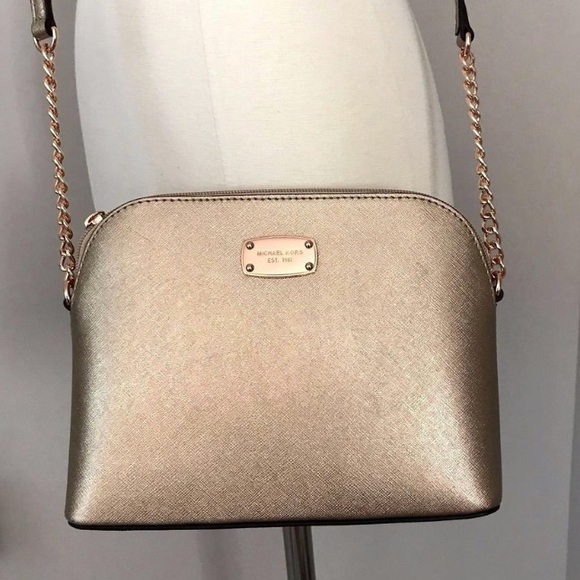 Michael Kors Cindy Dome crossbody - Picture 2 of 5